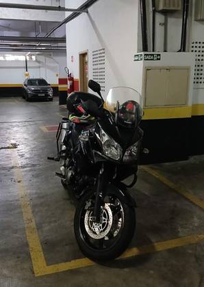 SUZUKI DL 1000 V STROM SUZUKI DL 1000 V STROM
